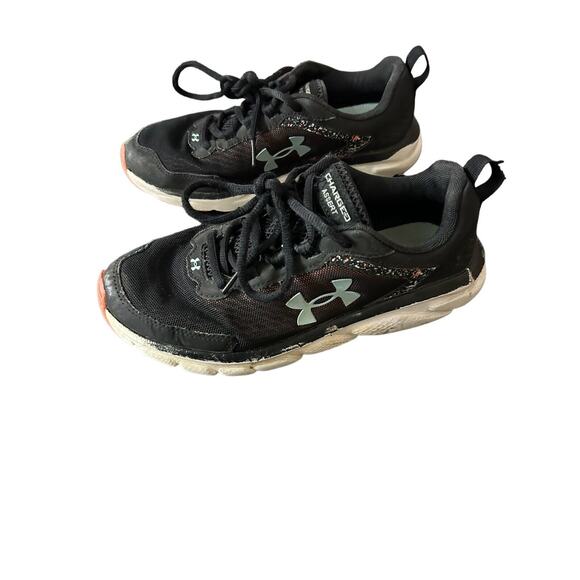 Under Armour Womens sneakers charged assert size 7 1/2 black & Multi Color - Picture 2 of 10